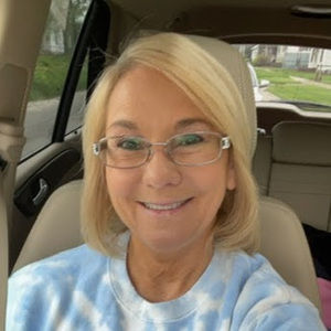 Meet your Posher, Deanna